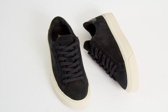 Wilde Sneakers Svart Mocka