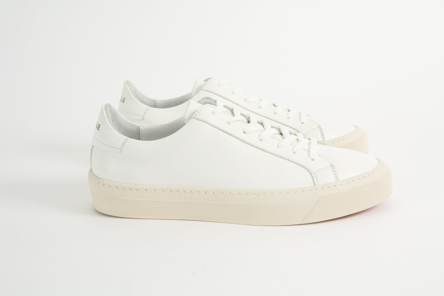 Wille Sneakers Vitt Läder