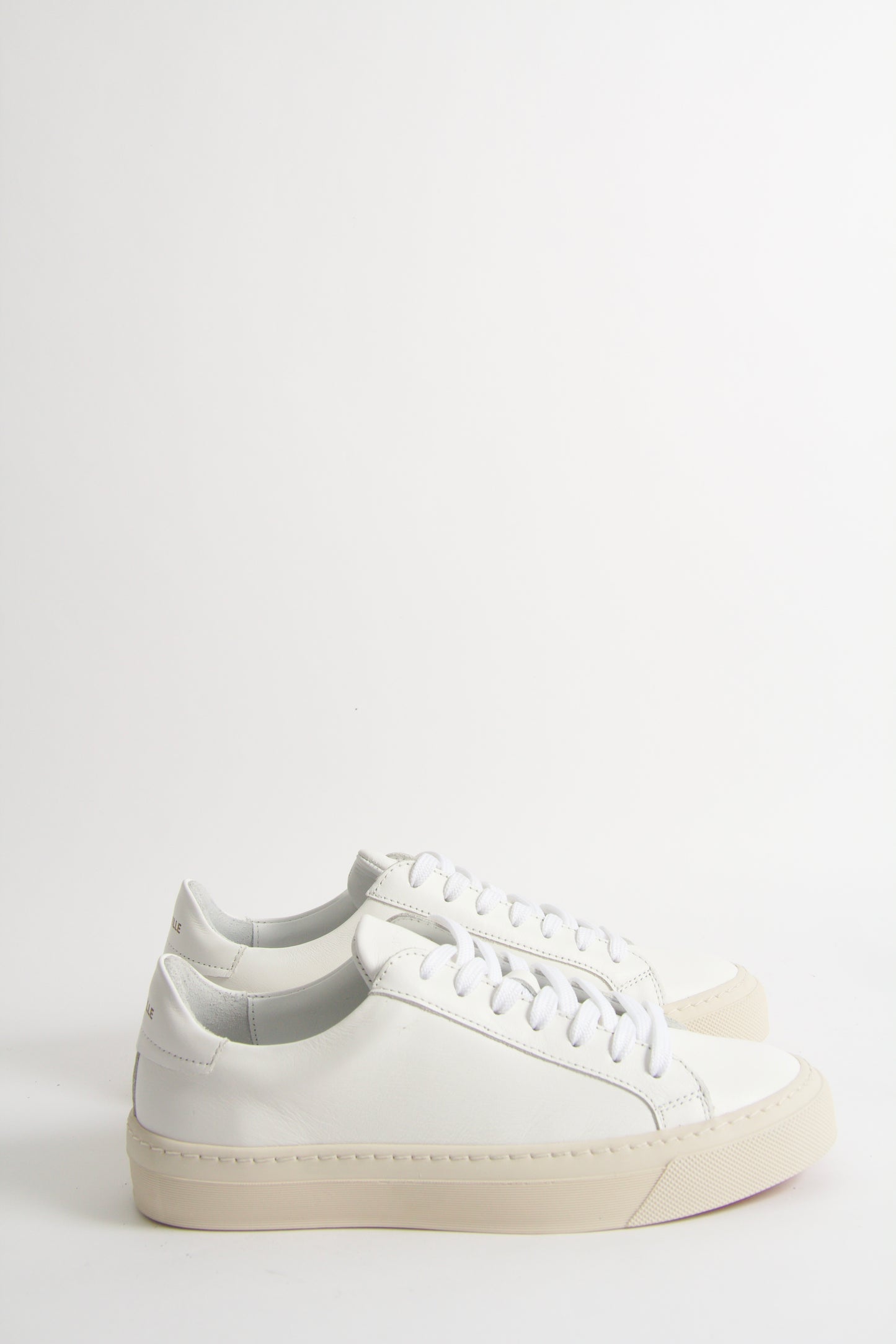 Wilde White Leather Sneakers