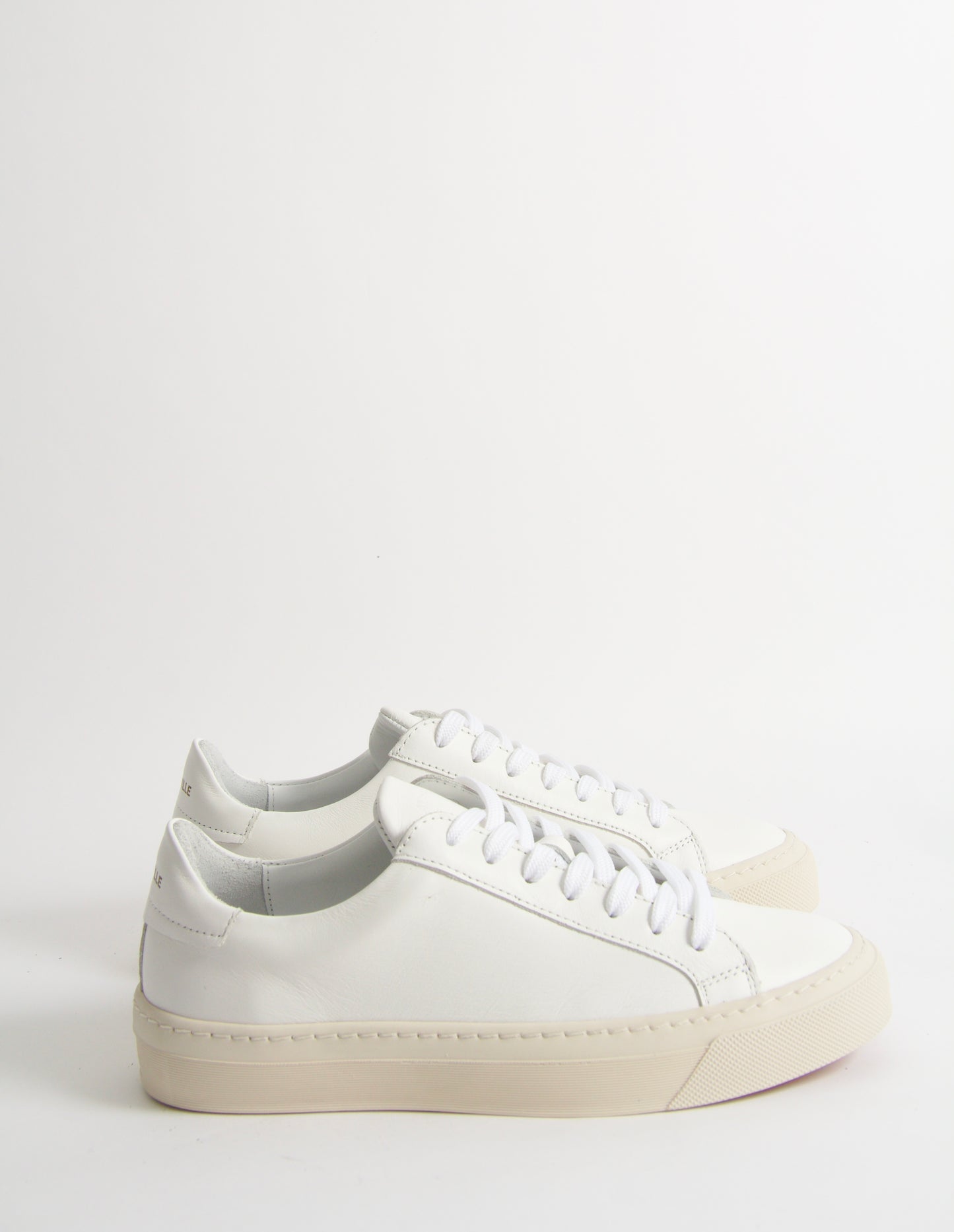 Wilde White Leather Sneakers