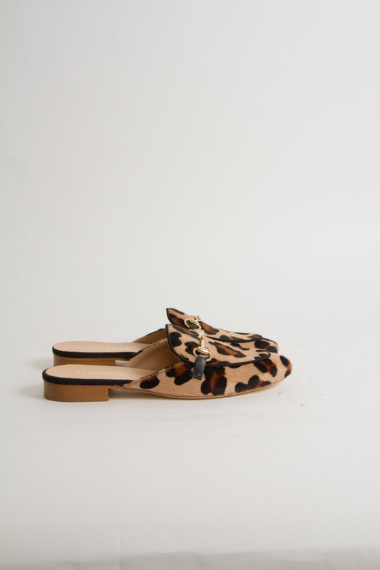 Olivia Leo Slip-on loafers