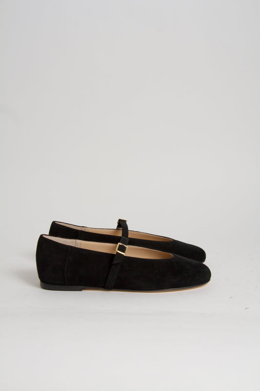 Wanda Black Suede Shoes