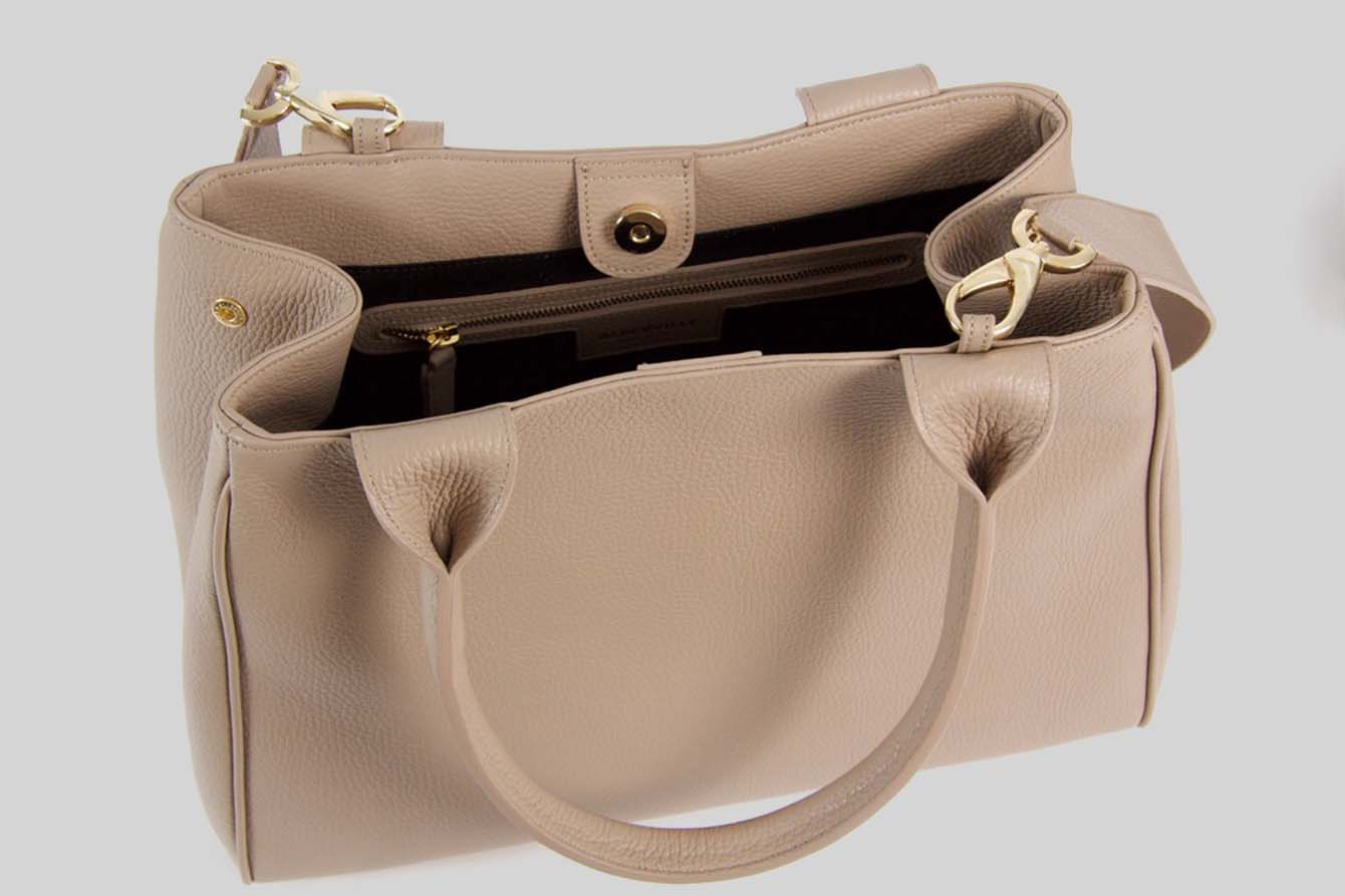 Medium-large size handbag in taupe grained calf leather.