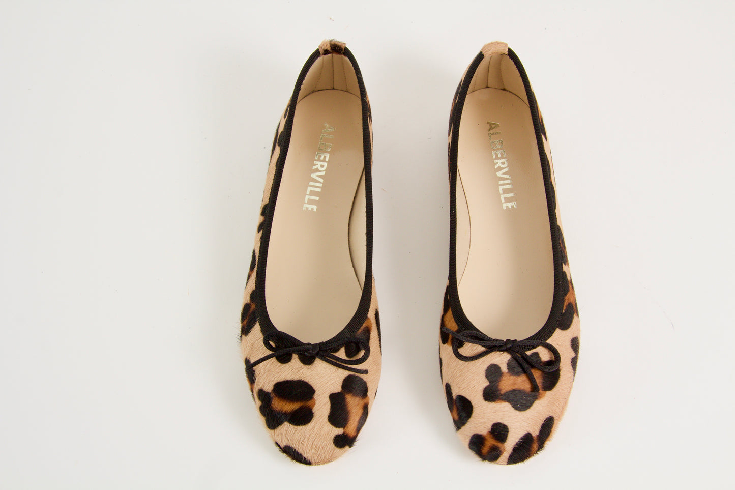 Vanessa Ballerinasko i Leopard