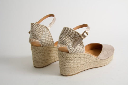 Victoria Guld Espadrillos med Kilklack