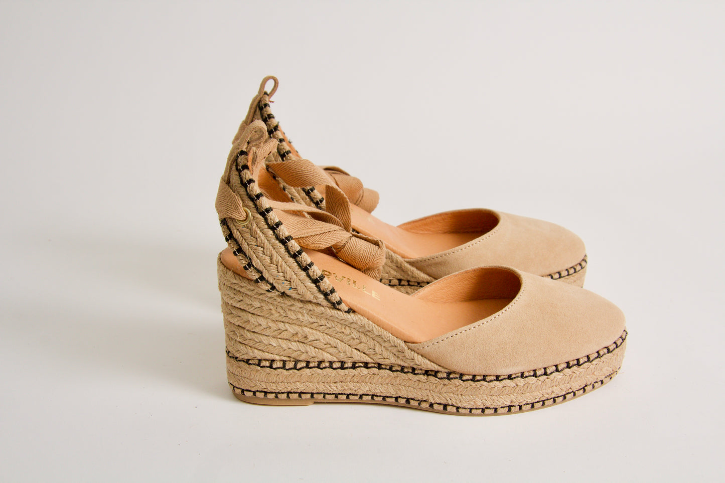 Valery Espadrillos med Kilklack i Beige