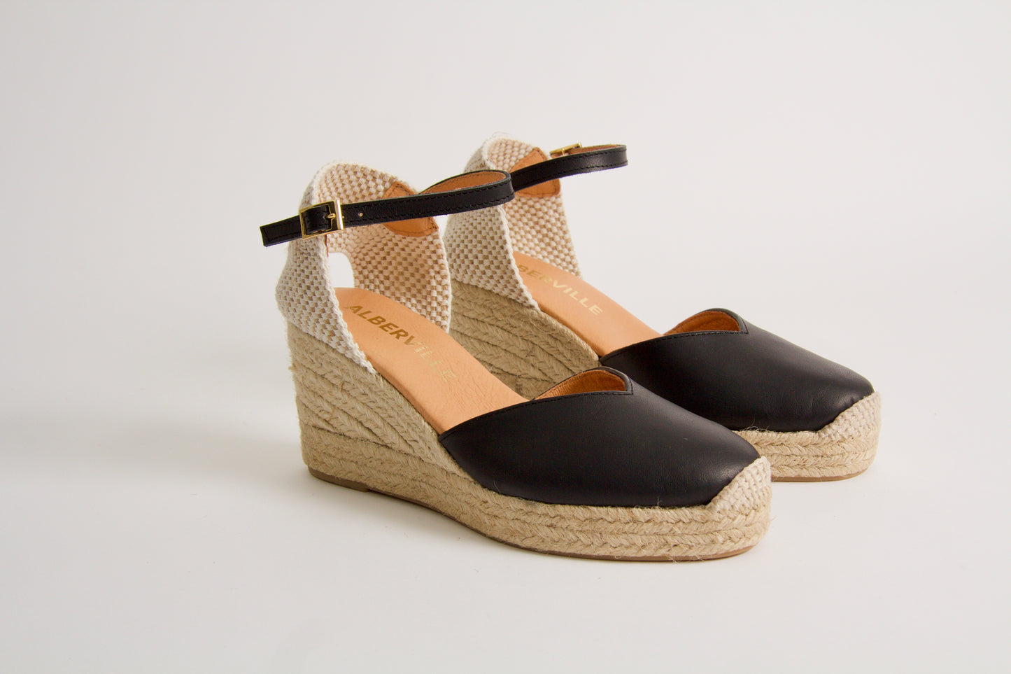 Victoria Svarta Espadrillos med Kilklack