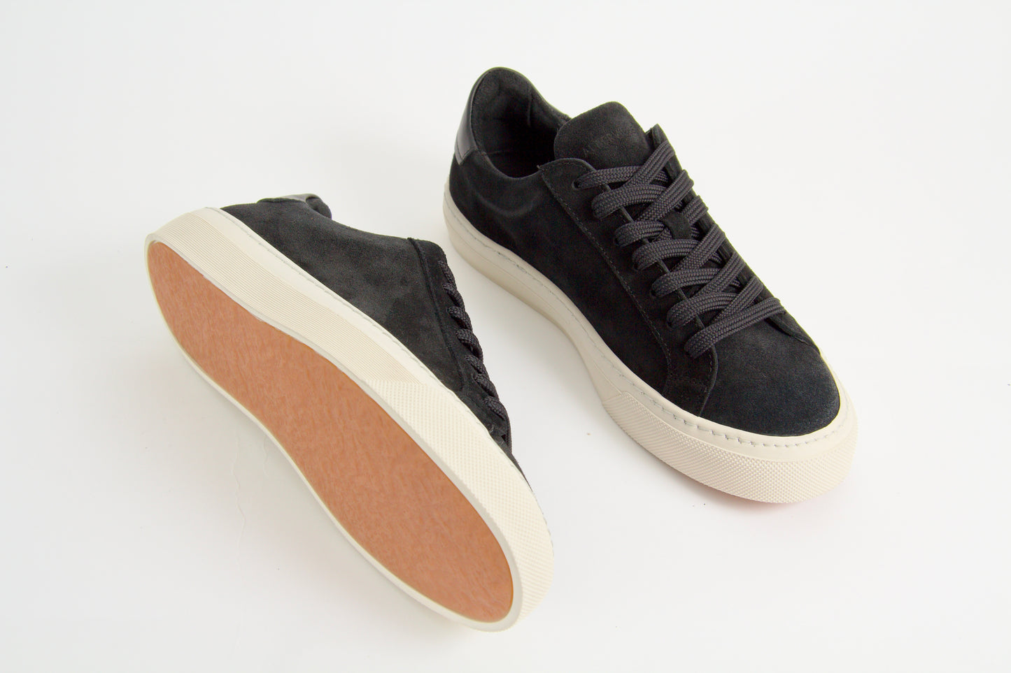 Wilde Sneakers Svart Mocka