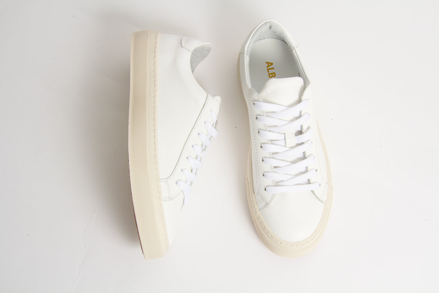 Wilde Sneakers Vitt Läder