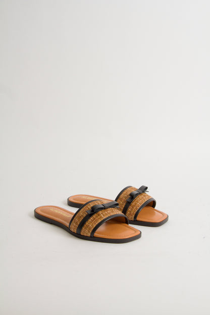 Yonis Sandaler i Svart + Naturfärgad Bast