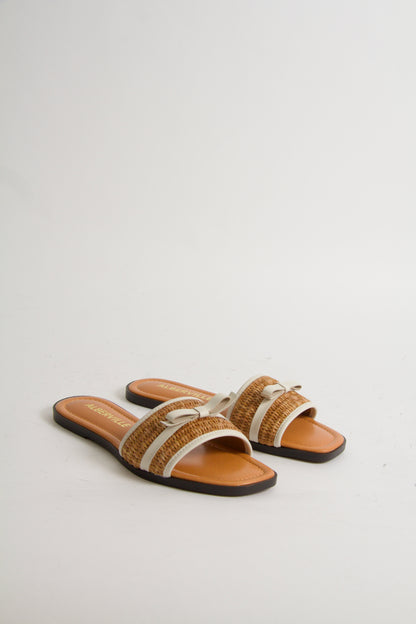 Yonis Sandaler i Offwhite + Naturfärgad Bast