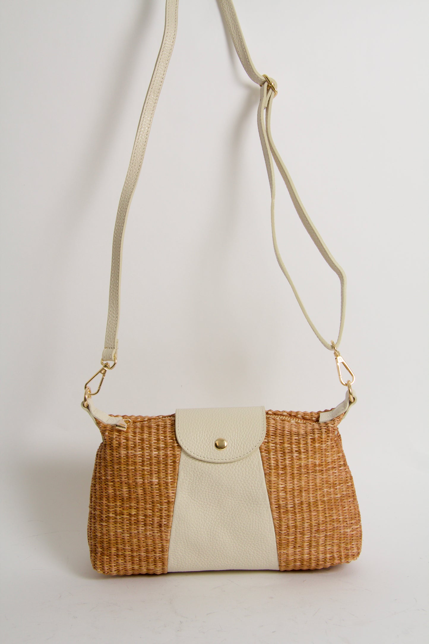 Scarlet Baguette Bag Natur + Offwhite Handväska