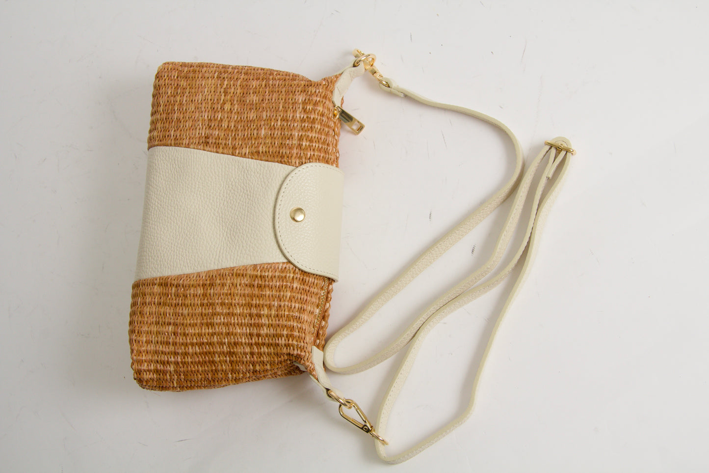 Scarlet Baguette Bag Natur + Offwhite Handväska