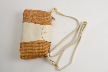 Scarlet Baguette Bag Natur + Offwhite Handväska