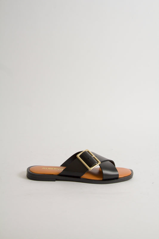 Yumi Black Leather Sandals