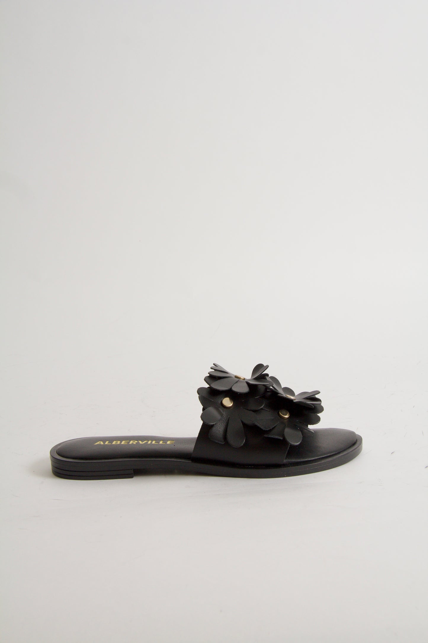 Yamama Black Leather Sandals