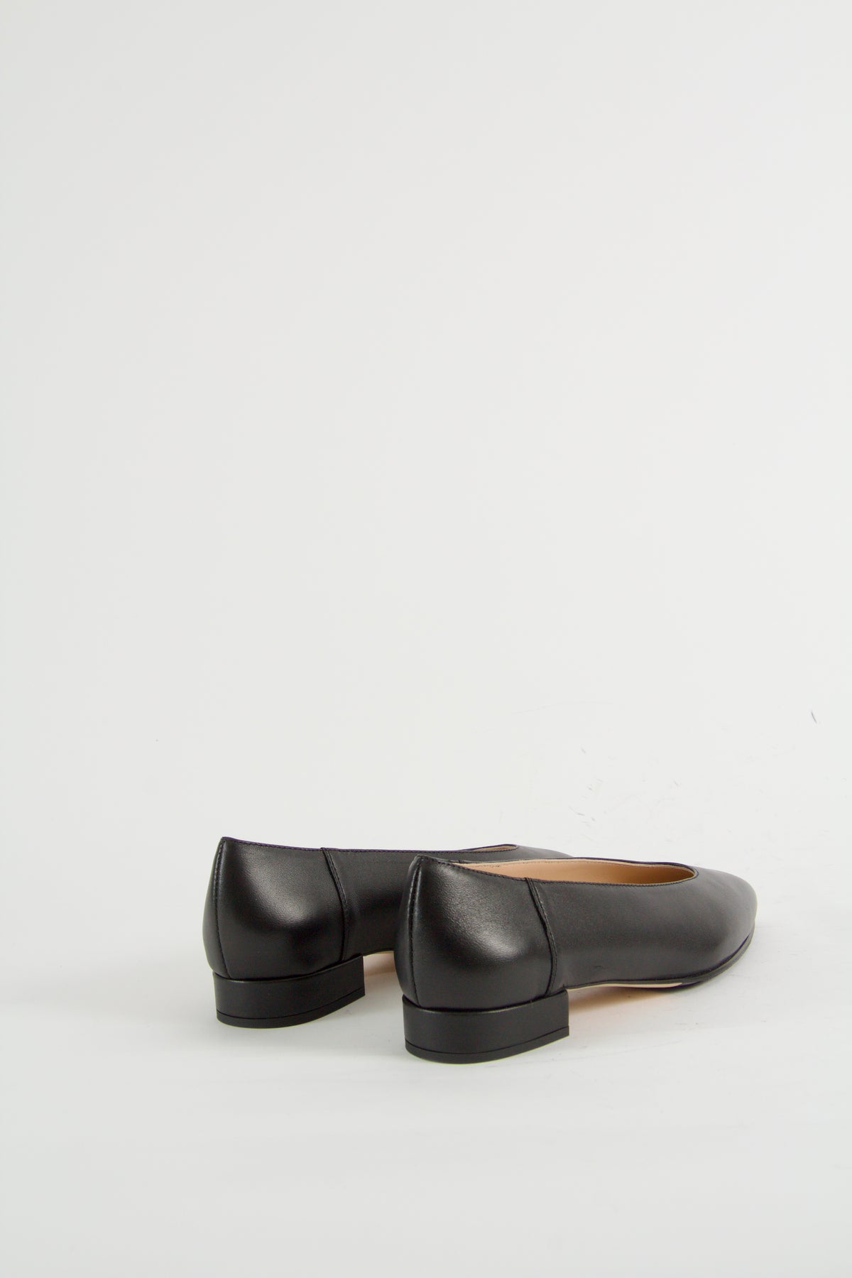 Zia Black Flat Pumps