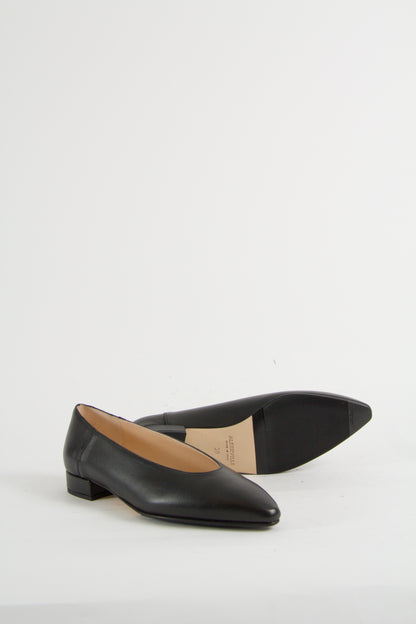 Zia Black Flat Pumps